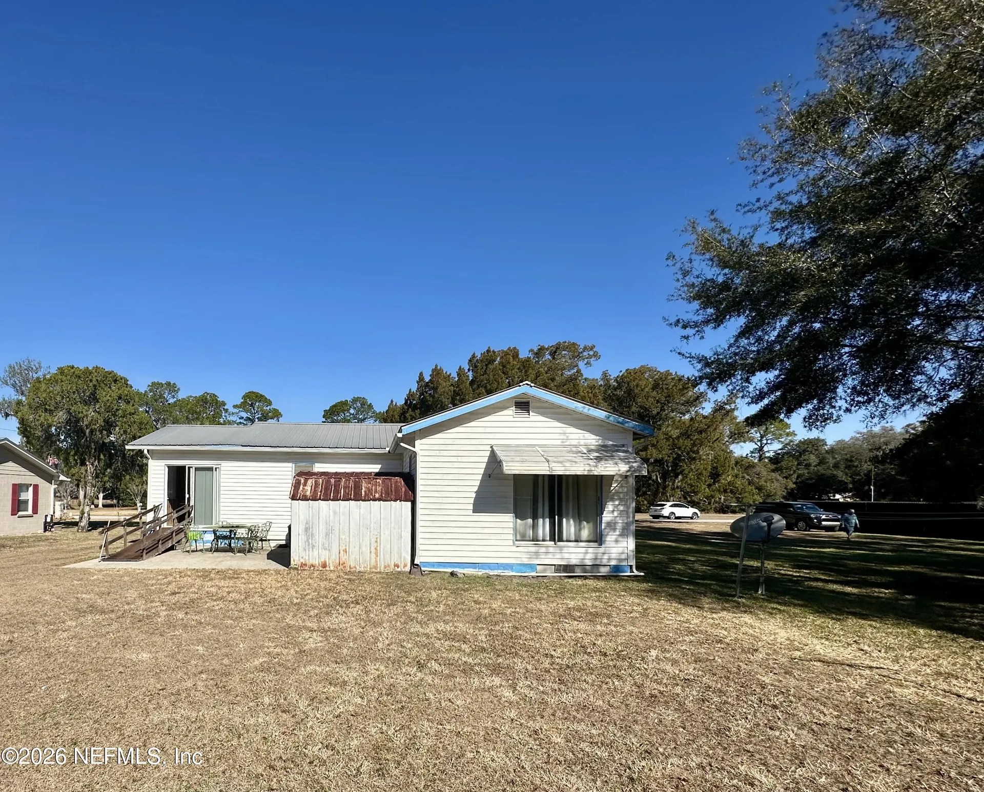 221 Perry Street Pomona Park FL 32181