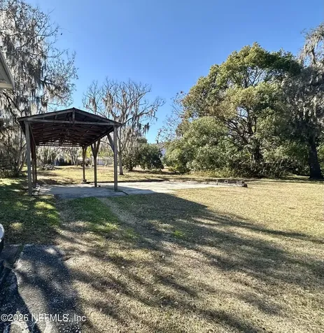 221 Perry Street Pomona Park FL 32181