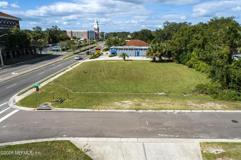 706 N Orange Avenue Green Cove Springs FL 32043