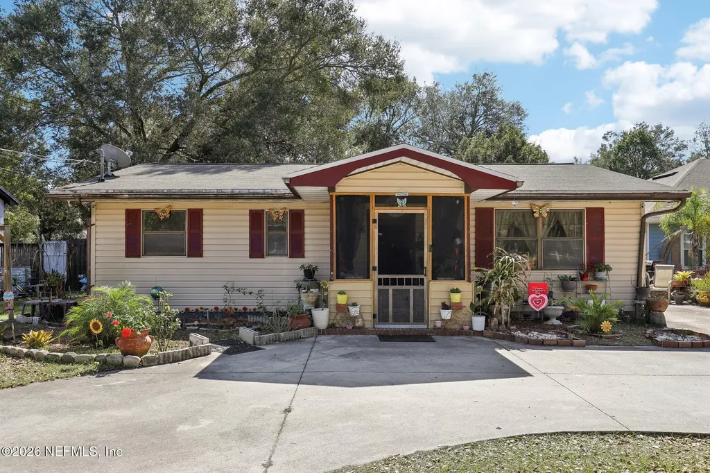 2127 Diana Drive Palatka FL 32177