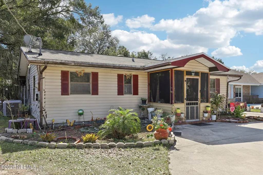 2127 Diana Drive Palatka FL 32177