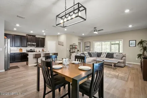 9486 Lovage Lane Jacksonville FL 32219