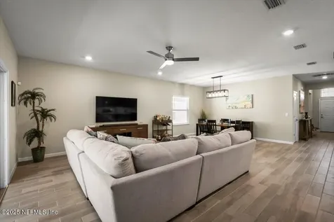 9486 Lovage Lane Jacksonville FL 32219