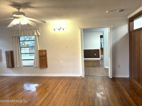 725 Myrtle Avenue Green Cove Springs FL 32043