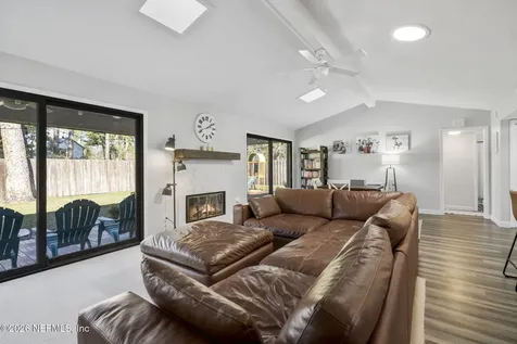 4031 Tobin Drive Jacksonville FL 32257