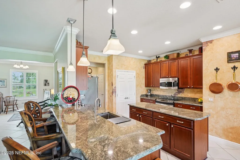 9839 SW 63rd Loop Ocala FL 34481