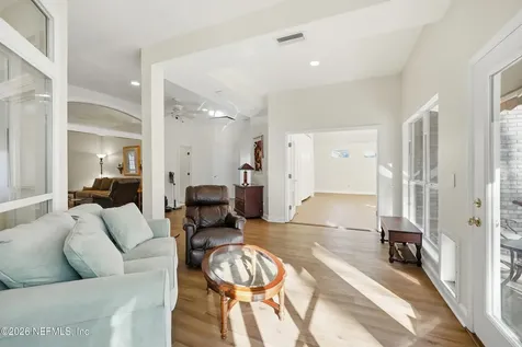 8619 Pebble Creek Lane Jacksonville FL 32256
