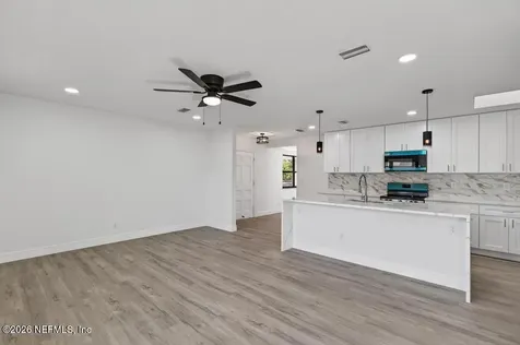 1703 Westminister Avenue Jacksonville FL 32210