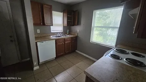 2727 N N Davis Road Street Jacksonville FL 32209