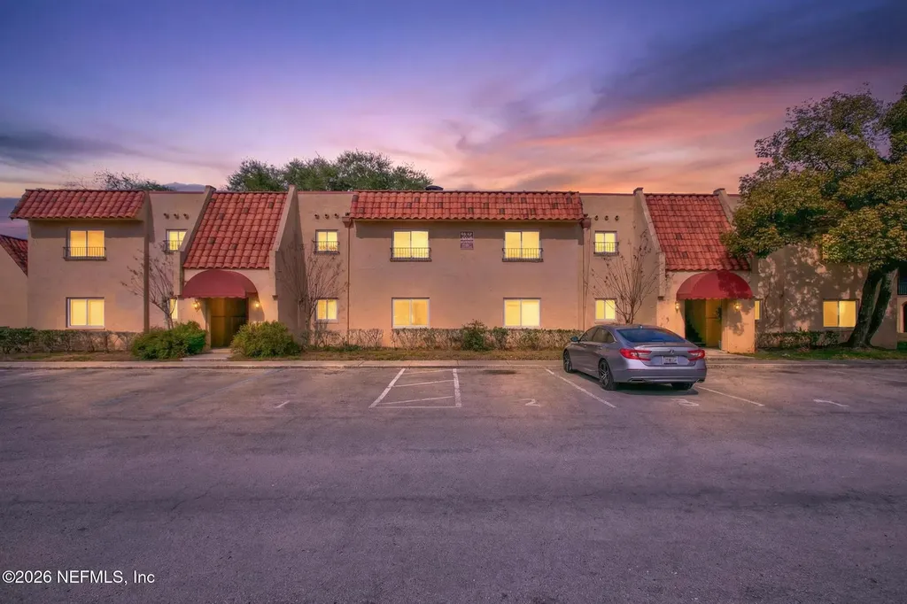 3865 Campenero Court Jacksonville FL 32217
