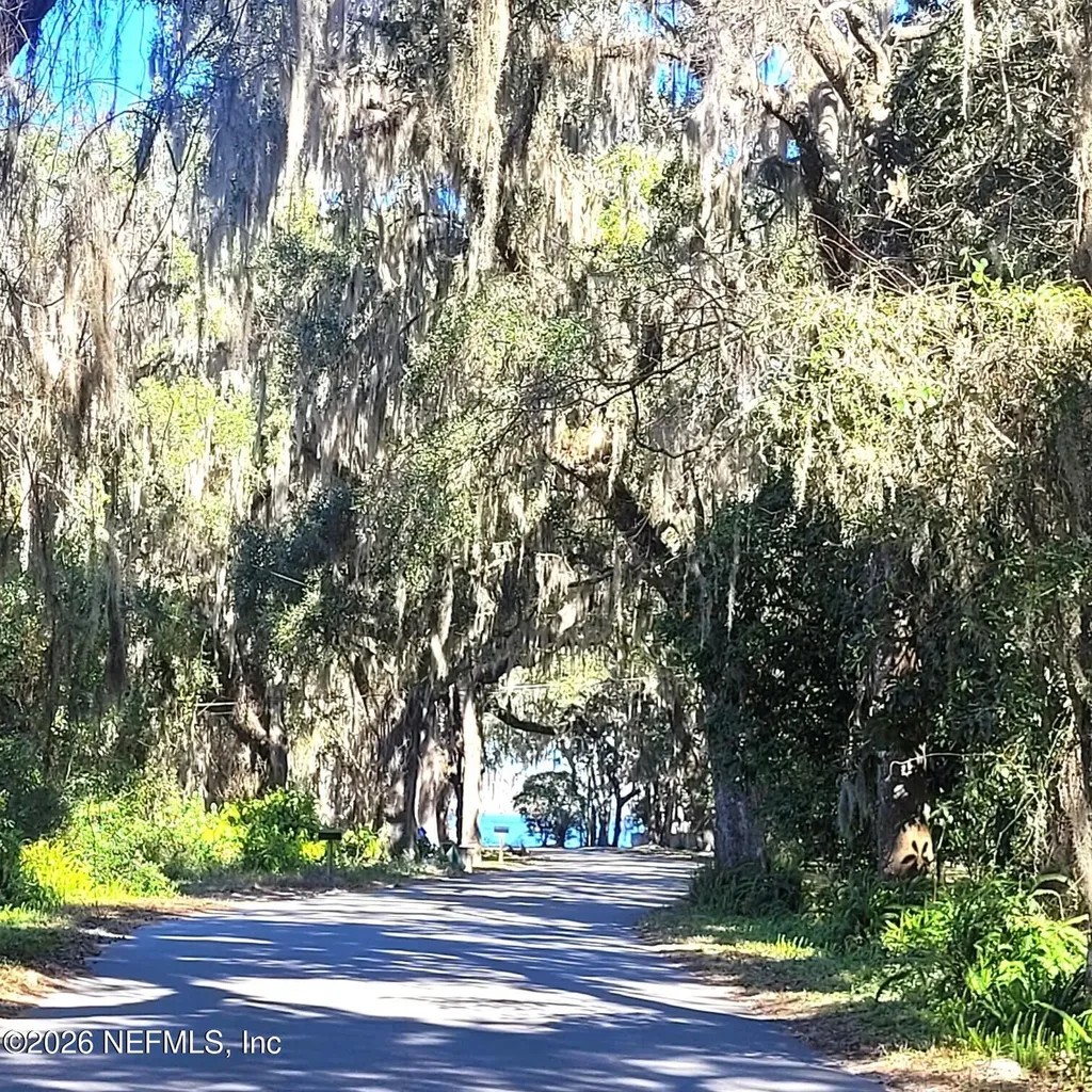 000 Moss Drive St. Augustine FL 32092