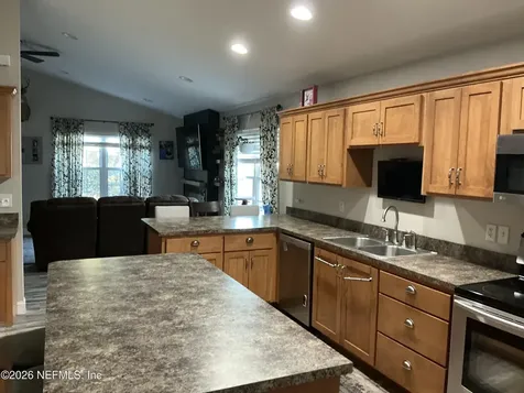 117 Underwood Drive Palatka FL 32177