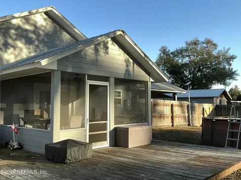 117 Underwood Drive Palatka FL 32177