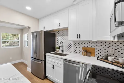 529 Sapelo Road Jacksonville FL 32216