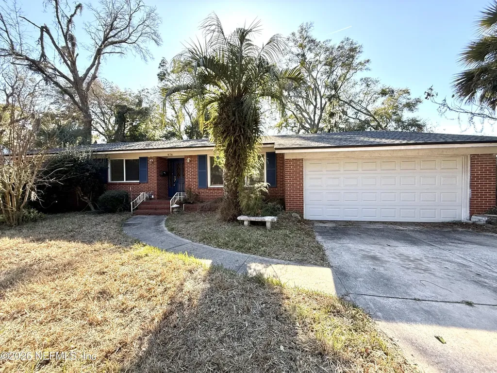 976 Townsend Boulevard Jacksonville FL 32211