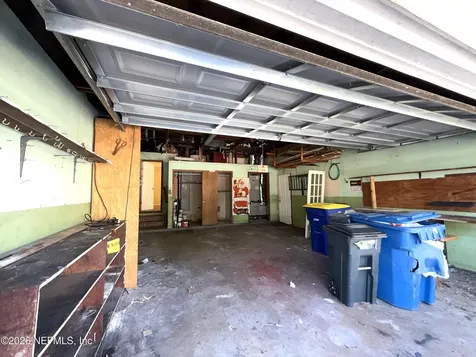 976 Townsend Boulevard Jacksonville FL 32211