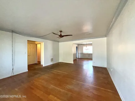 976 Townsend Boulevard Jacksonville FL 32211