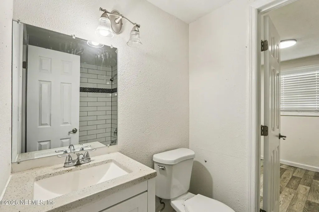 8022 Pipit Avenue Jacksonville FL 32219
