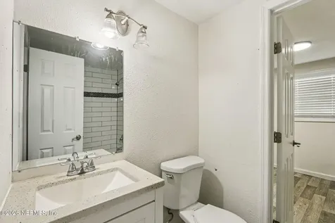 8022 Pipit Avenue Jacksonville FL 32219
