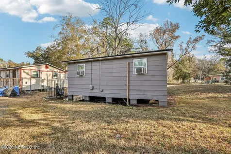 8022 Pipit Avenue Jacksonville FL 32219