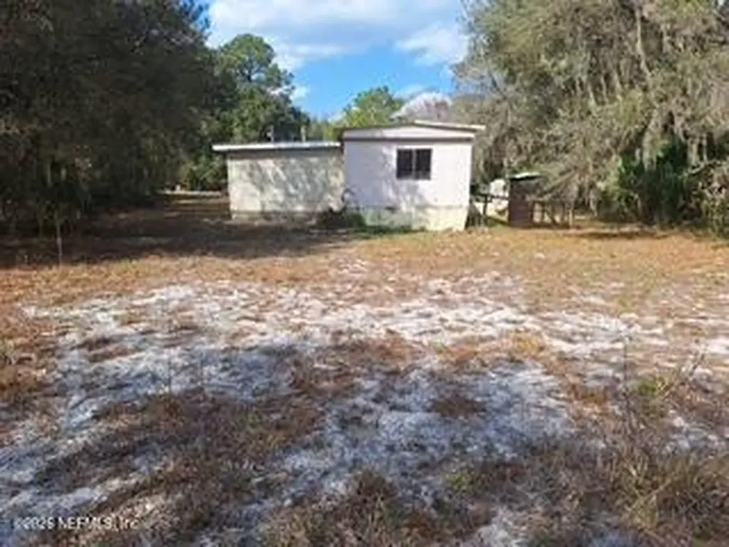 197 County Road 207a East Palatka FL 32131