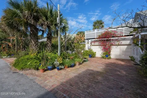 211 Beach Avenue Atlantic Beach FL 32233