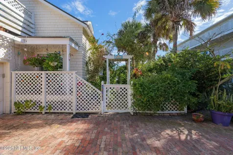 211 Beach Avenue Atlantic Beach FL 32233