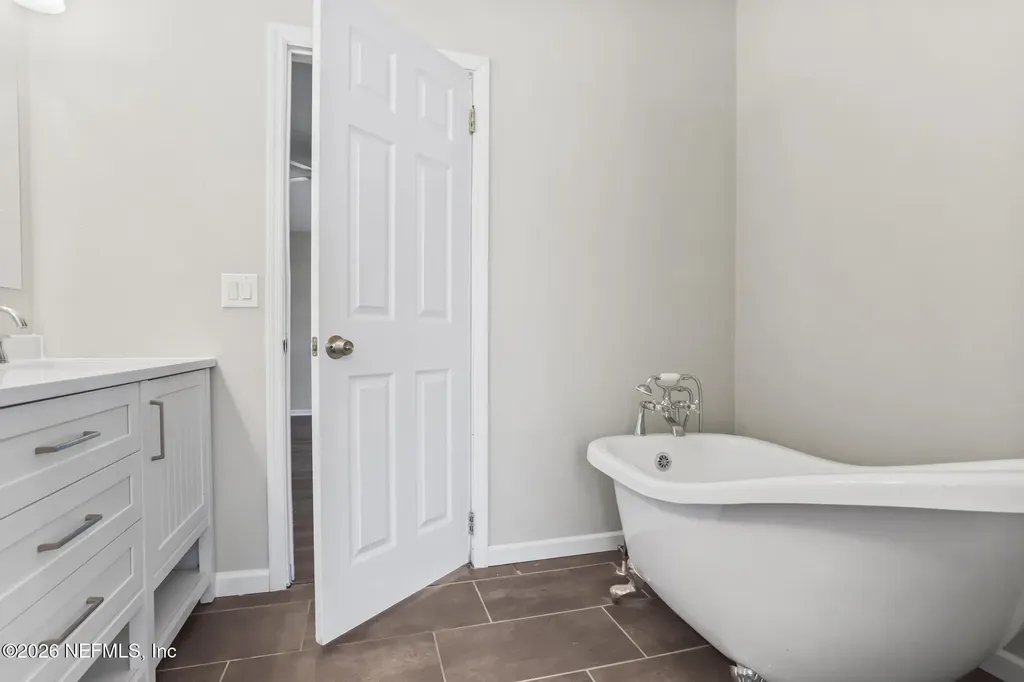10947 Old Gainesville Road Jacksonville FL 32221