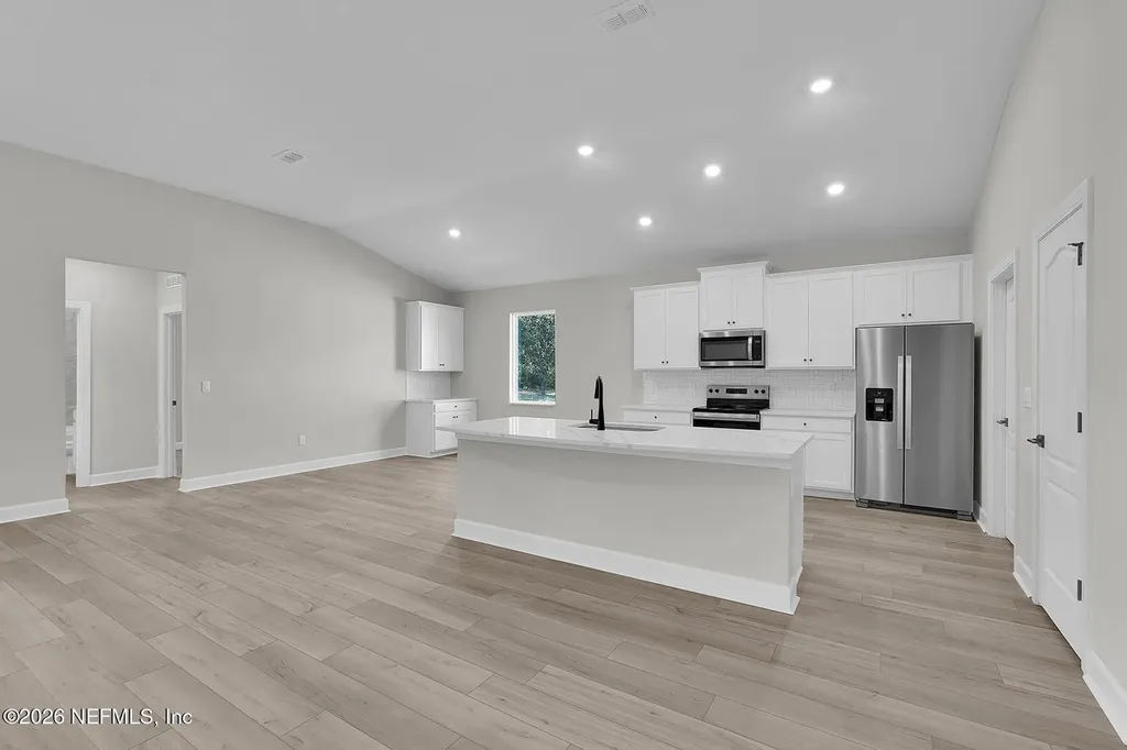 6909 Big Juniper Court Jacksonville FL 32219