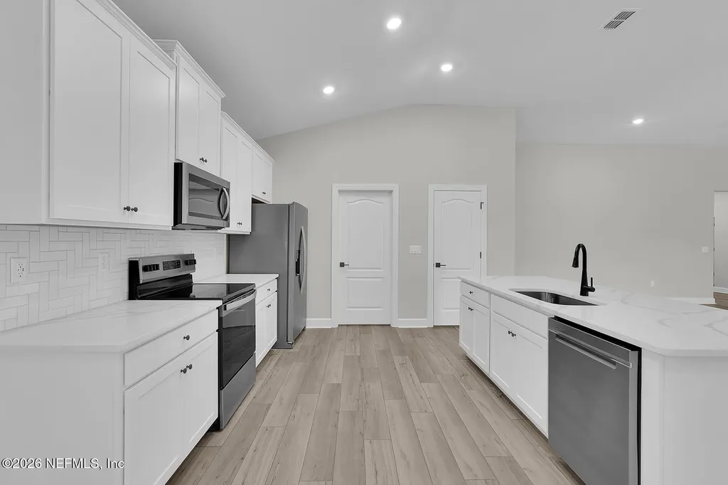 6909 Big Juniper Court Jacksonville FL 32219