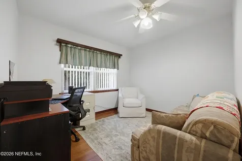 689 S Highway17 San Mateo FL 32187