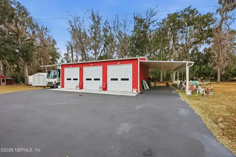 689 S Highway17 San Mateo FL 32187