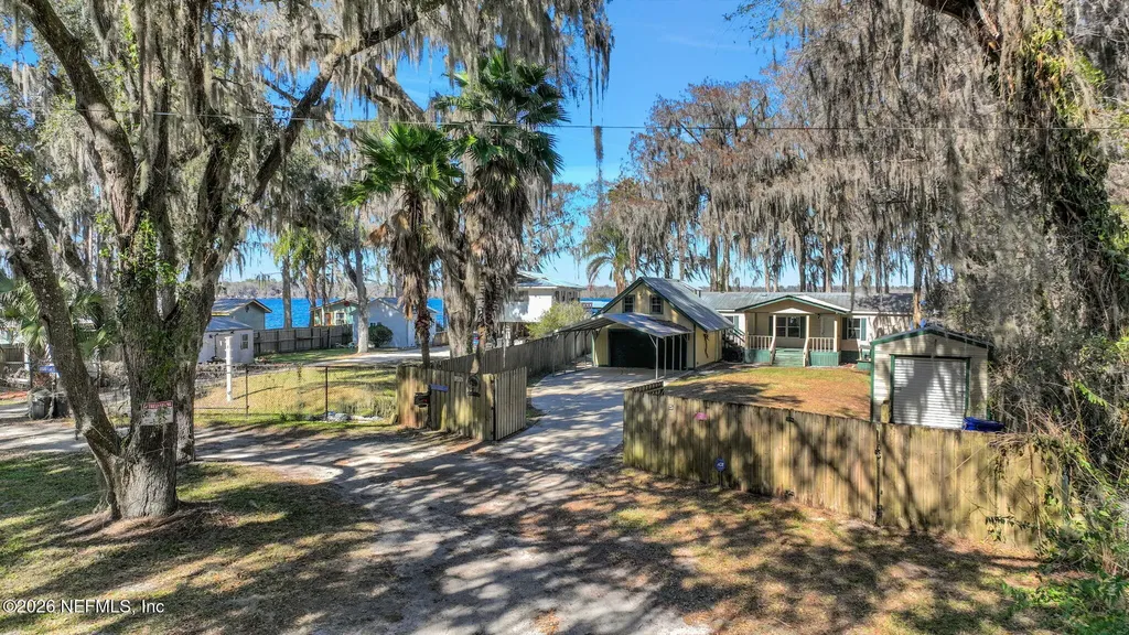 8580 Palmo Fish Camp Road St. Augustine FL 32092