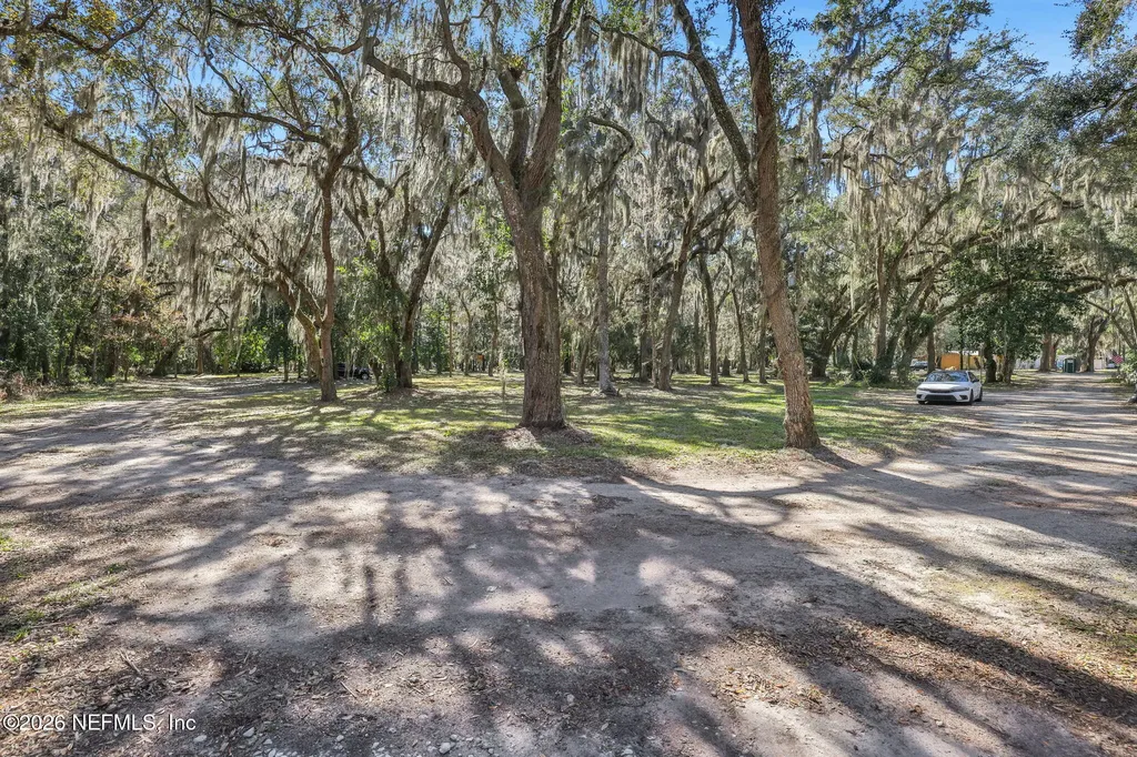 8580 Palmo Fish Camp Road St. Augustine FL 32092