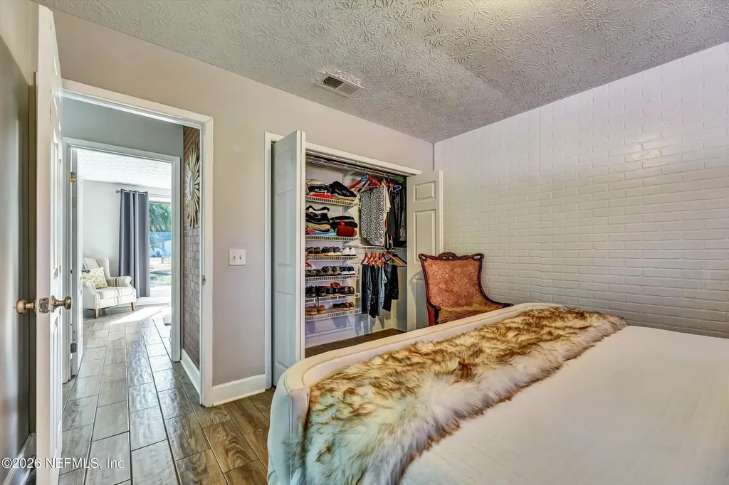 7569 Park City Drive Jacksonville FL 32244