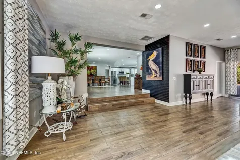 7569 Park City Drive Jacksonville FL 32244