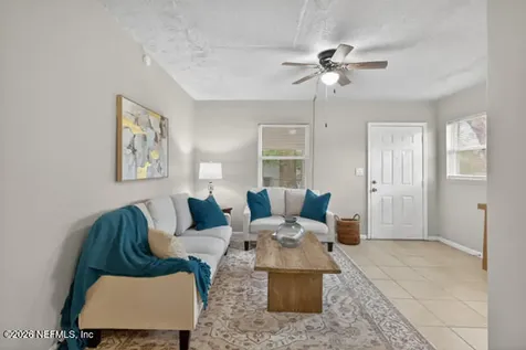 7143 King Arthur Road N Jacksonville FL 32211