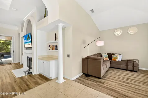 8523 Hampton Landing Drive Jacksonville FL 32256