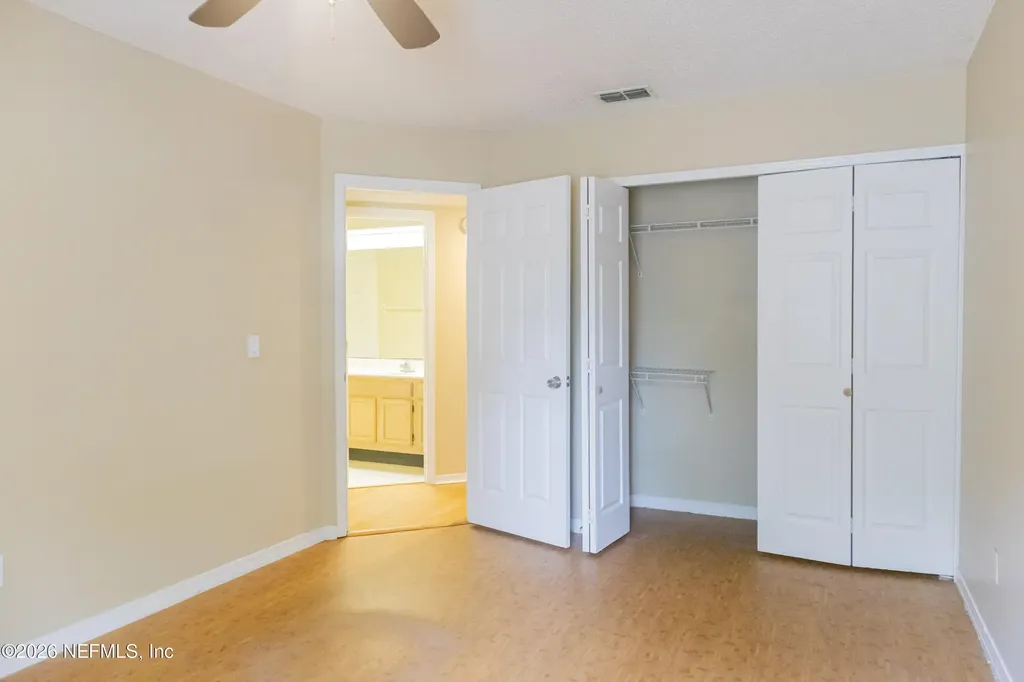 8066 Dickie Drive Jacksonville FL 32216