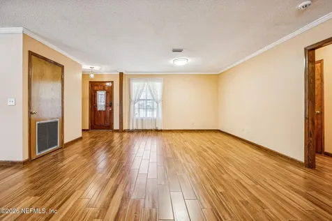 6048 Woodelm Drive Jacksonville FL 32218