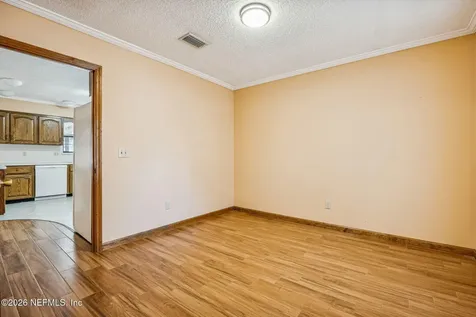 6048 Woodelm Drive Jacksonville FL 32218