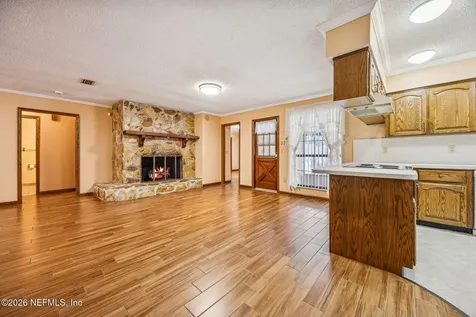 6048 Woodelm Drive Jacksonville FL 32218