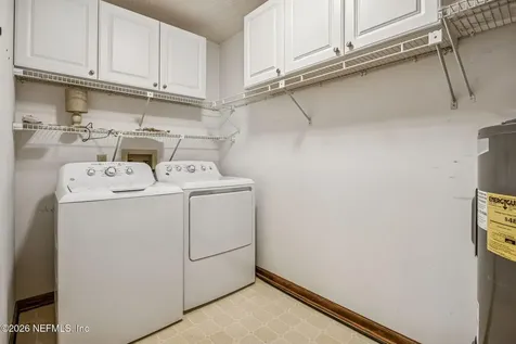 6048 Woodelm Drive Jacksonville FL 32218