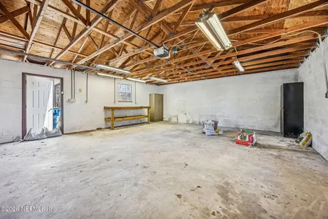 6048 Woodelm Drive Jacksonville FL 32218