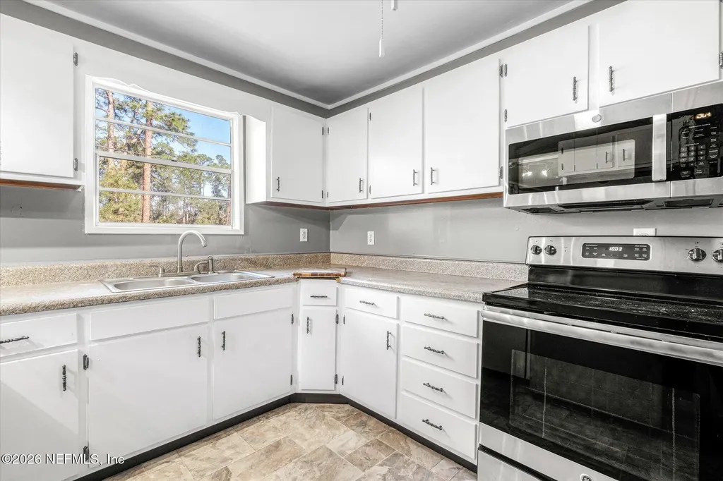 1127 S State Road 19 Palatka FL 32177