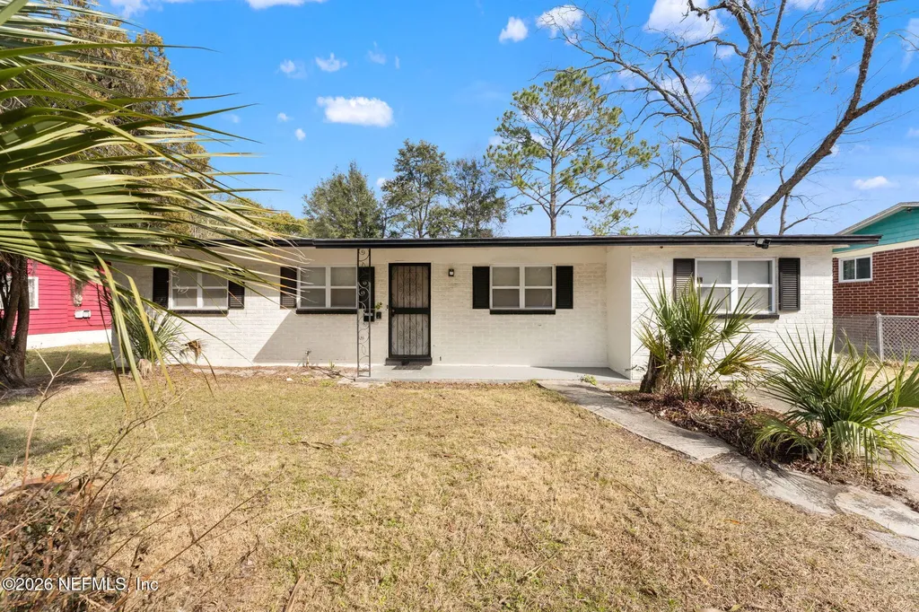 5017 Dostie Drive S Jacksonville FL 32209