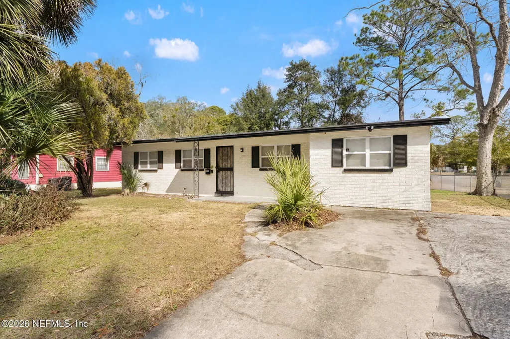 5017 Dostie Drive S Jacksonville FL 32209