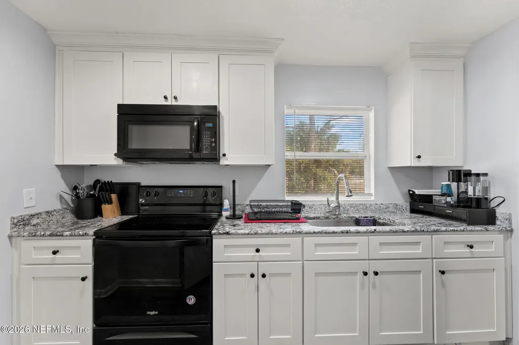 5017 Dostie Drive S Jacksonville FL 32209