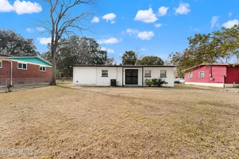 5017 Dostie Drive S Jacksonville FL 32209