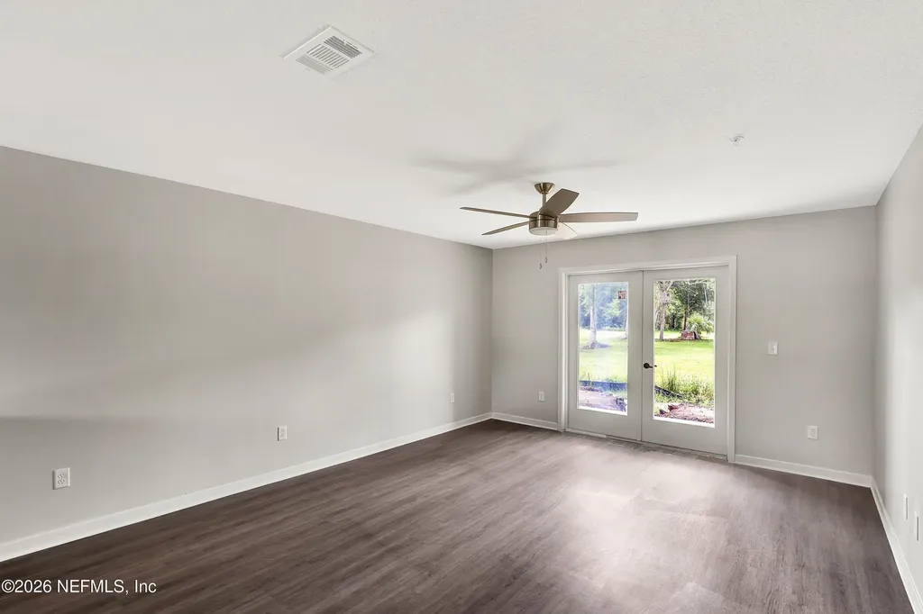 10109 Old Street Augustine Road Jacksonville FL 32257